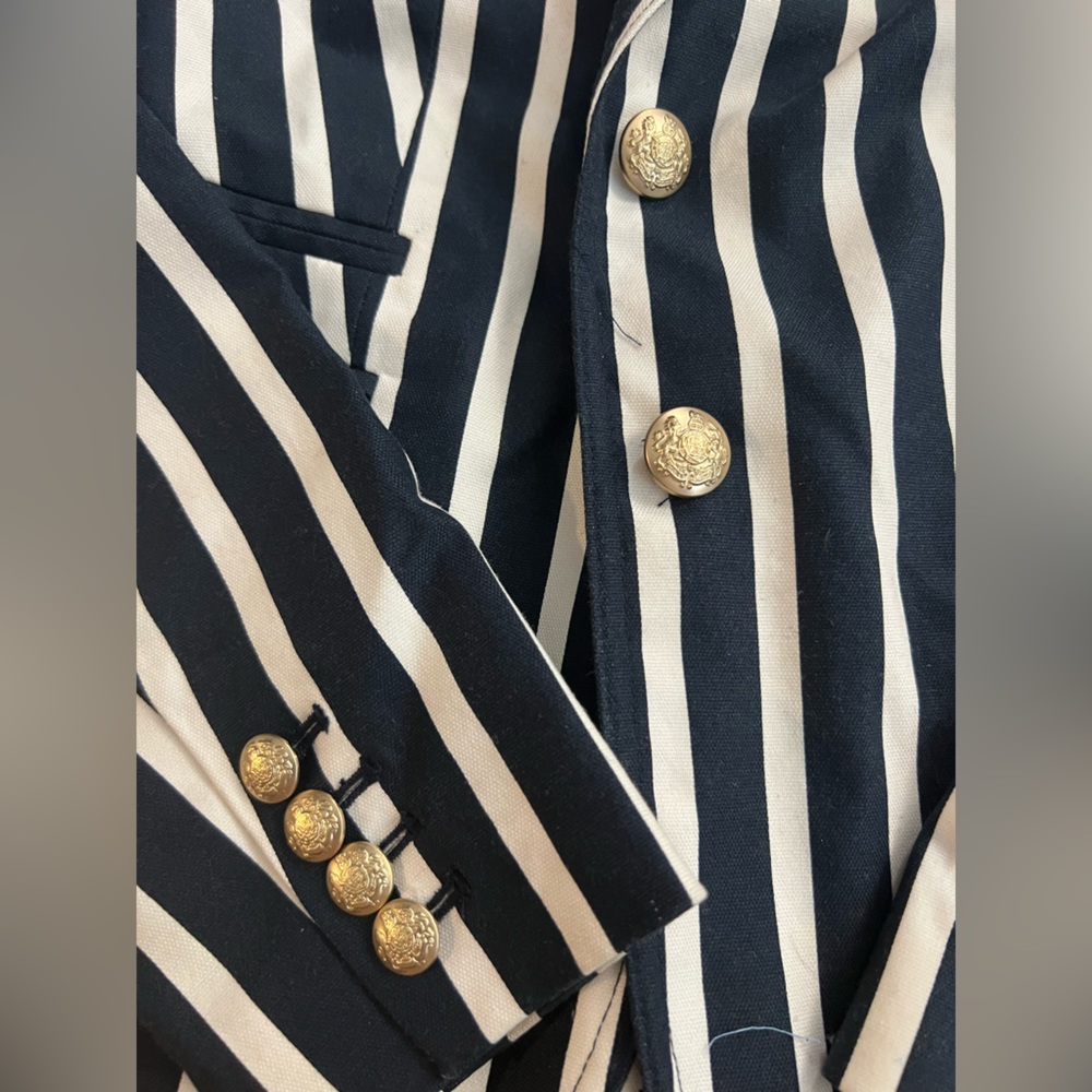 Blue and white stripped Banana Republic blazer with gold buttons - Picture 2 of 7